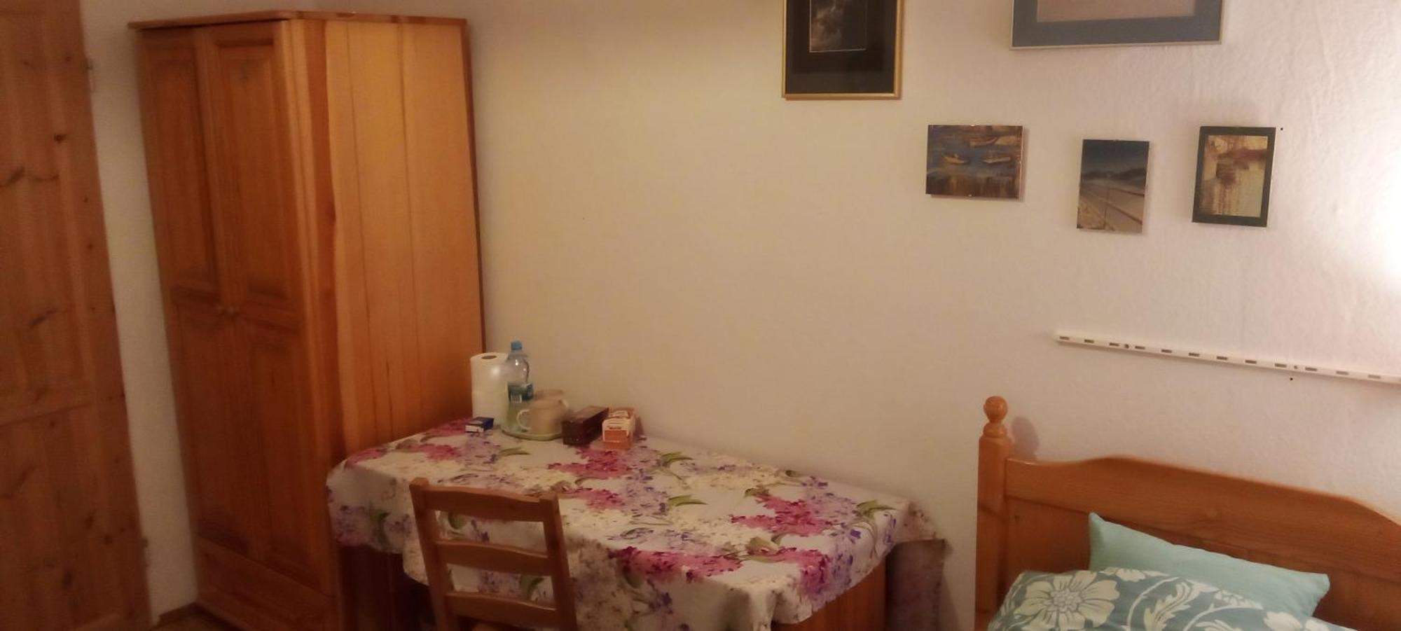 Apart بوزنان المظهر الخارجي الصورة